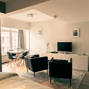 https://ruime-2-pers-studio-bij-casino-oostende-geniet-van-zee.bruges-hotels.info