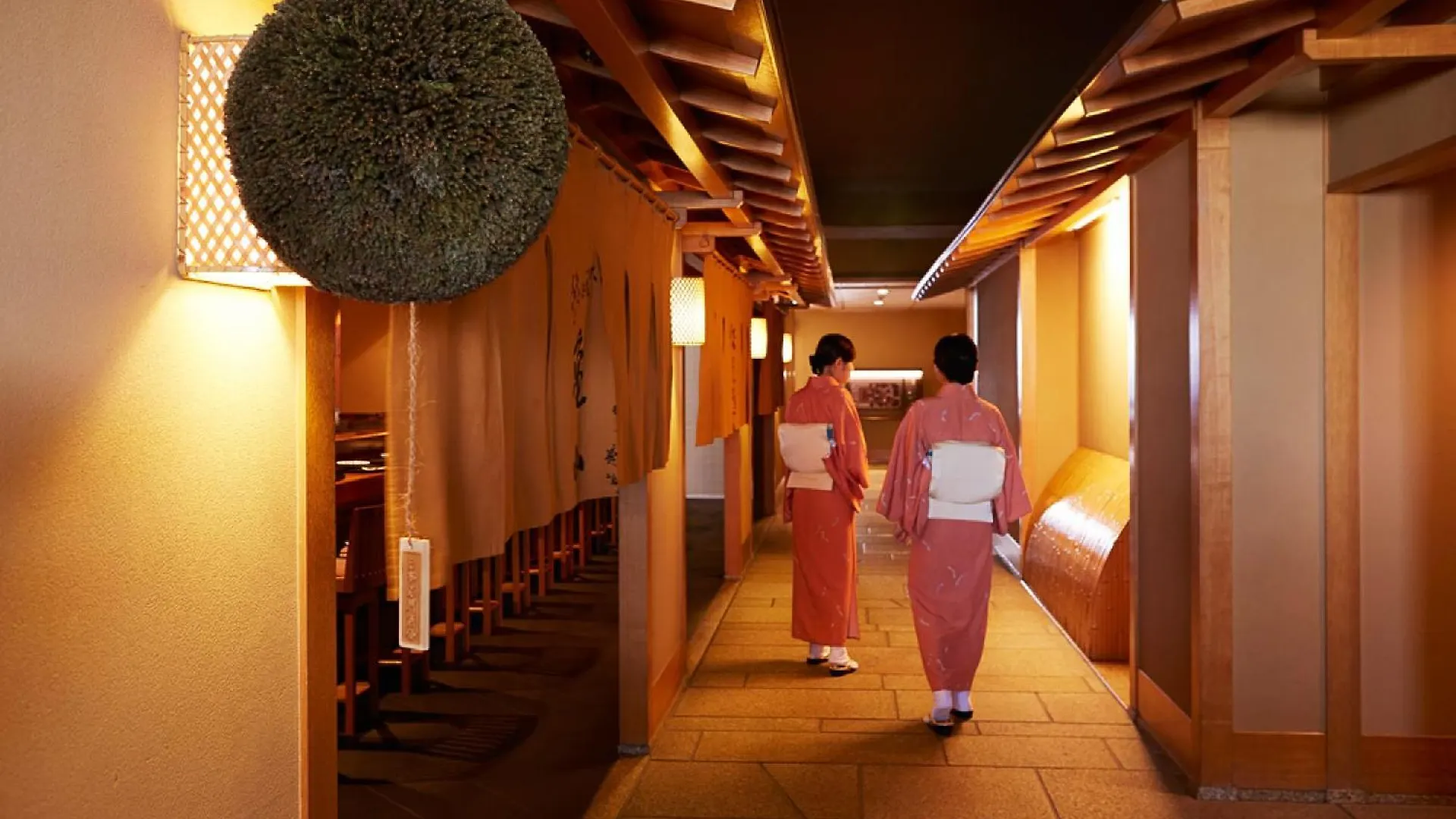 Shinagawa Prince Hotel N Tower Tokio 4*,  Japan