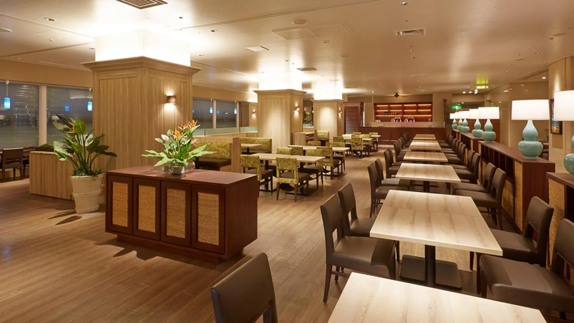 Shinagawa Prince Hotel N Tower Tokio 4*,