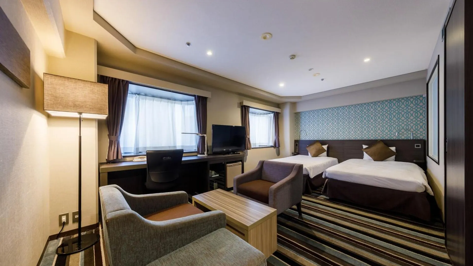 Shinagawa Prince Hotel N Tower Tokio 4*,